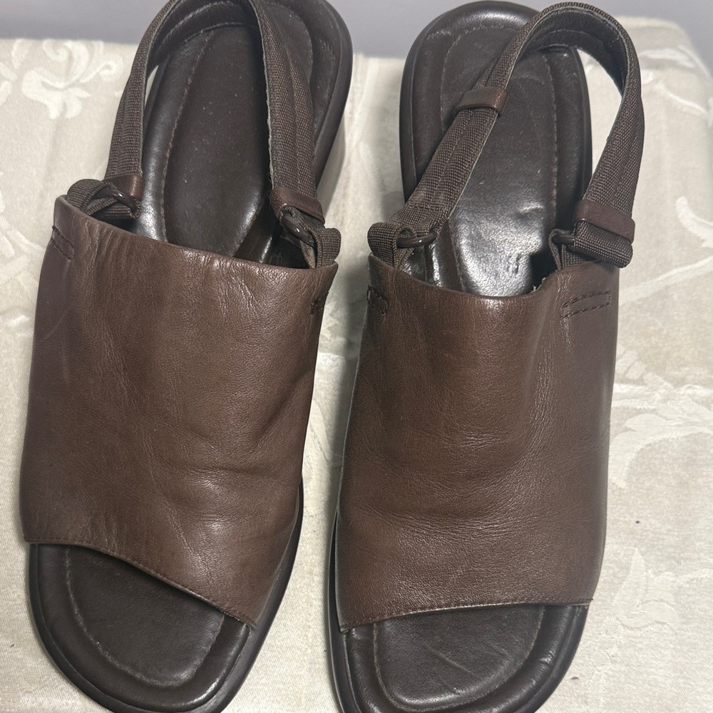 Women Brown Leather Sandals